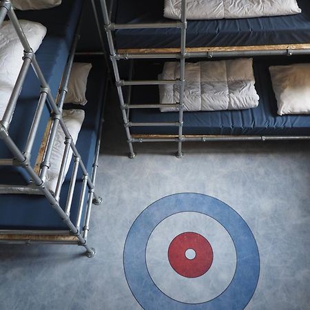 Hostel Roots 提耳堡 外观 照片