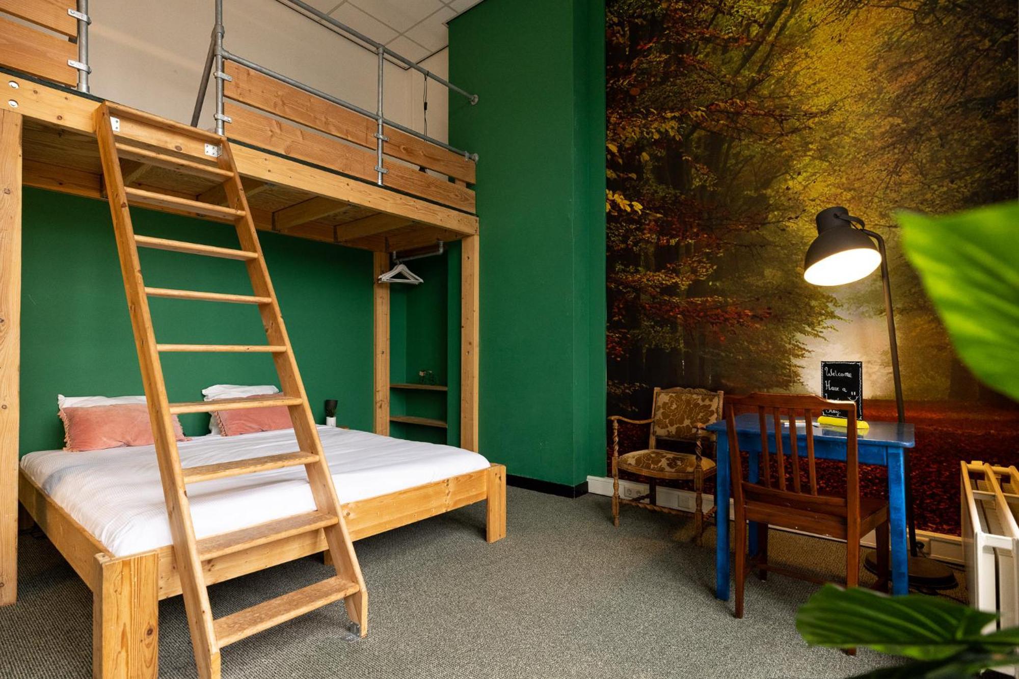 Hostel Roots 提耳堡 外观 照片