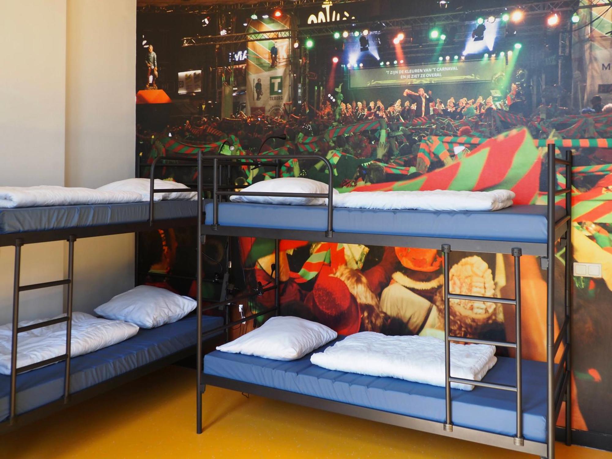 Hostel Roots 提耳堡 外观 照片